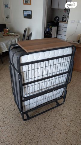 מיטה מתקפלת