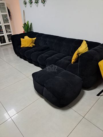 ספת קטיפה משגעת עם הדום תואם