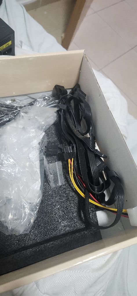ספק כוח 630W