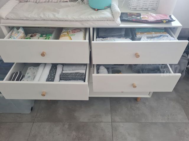 שידת החתלה