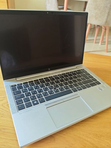 HP elitebook 840 G7 corei7