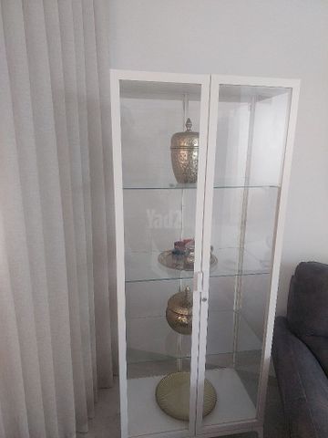 ספרייה לסלון