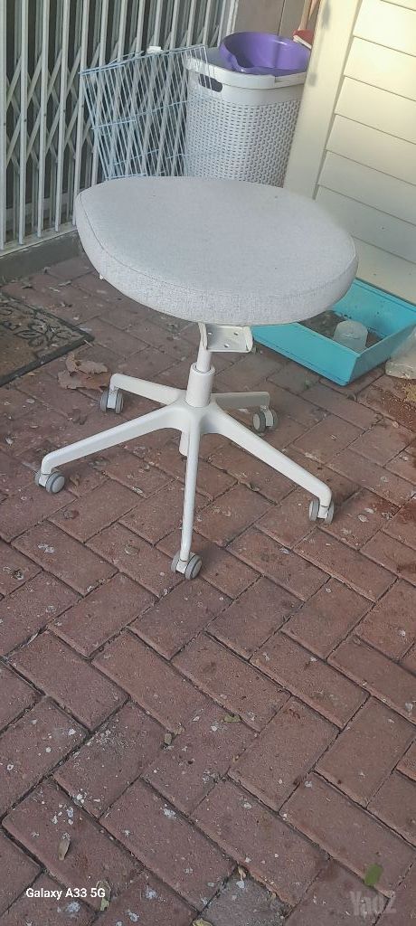 כיסא קוסמטיקה