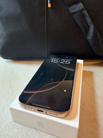 אייפון 16 פרו 256GB
