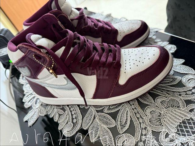 Nike Jordan 1 Bordeaux נייק