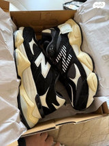 New balance 9060 שחורות