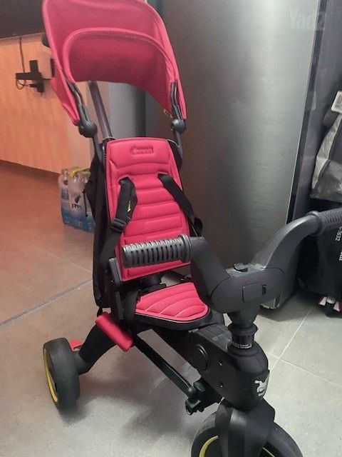 תלת אופן Doona