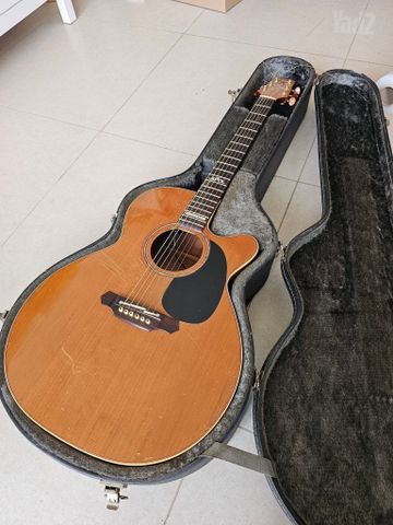 Takamine LTD 1992