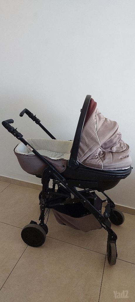 עגלת תינוק