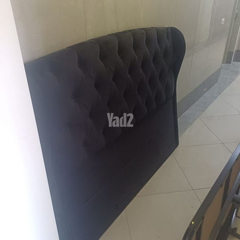 מיטה מרופדת