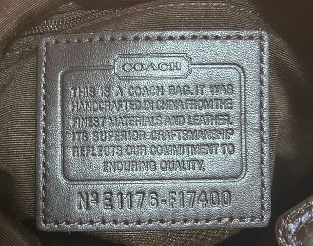תיק coach