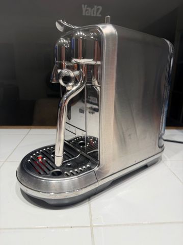 ‏מכונת קפה Nespresso