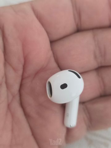 Airpods 4