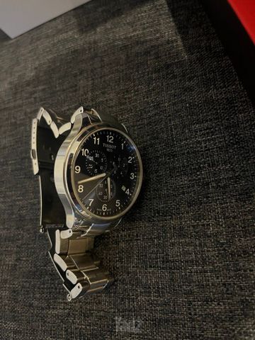 שעון Tissot Chronograph