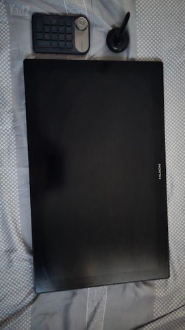 HUION Kamvas Pro 24 (4K)
