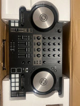 פלטת דג׳יי TRAKTOR s3