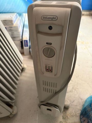 רדיאטור של DeLonghi