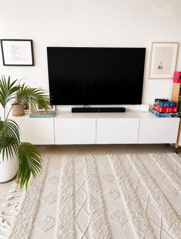 מזנון Ikea besta