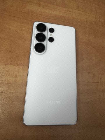 Galaxy s26 Ultra (256 Gg)