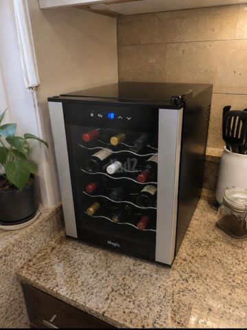 מקרר יין