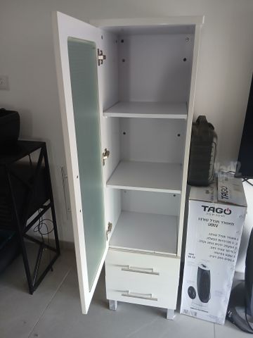 ארונית למגבות