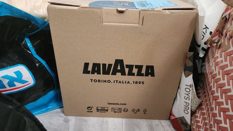 מכונת קפה LAVAZZA