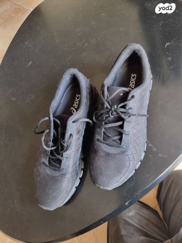 נעלי asics כחדש