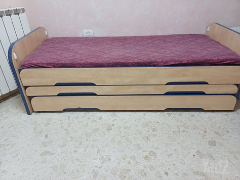 מיטת נוער