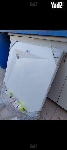 אגנית למקלחון