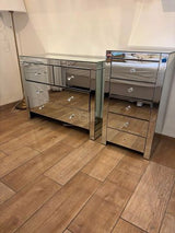 2 שידות קריסטל