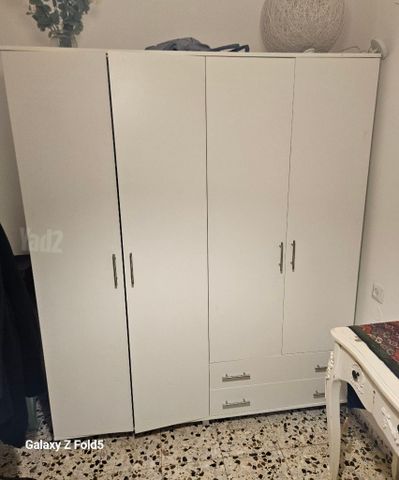 ארון בגדים