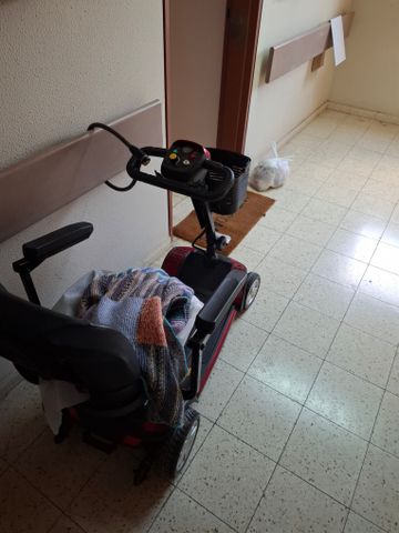קולנוית