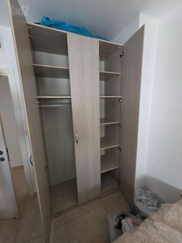 ארון בגדים