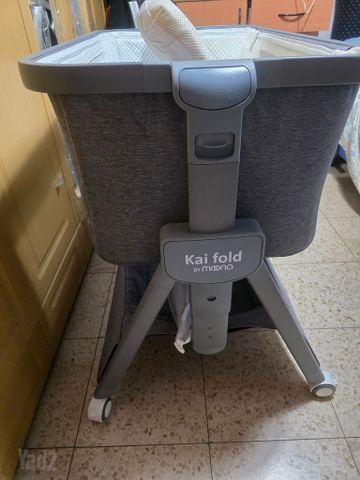 עריסה מתקפלת