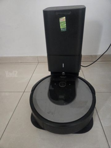 שואב אבק I7 IRobot Roomba