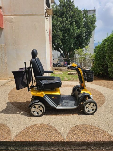 קלנועית SCOOTER COLT EXECUTIVE