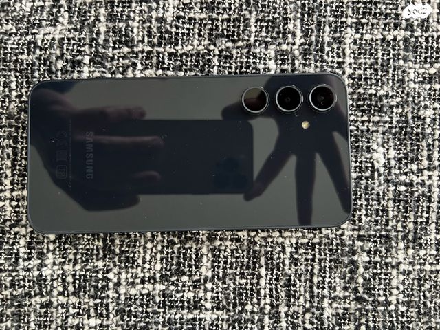 סמסונג A35