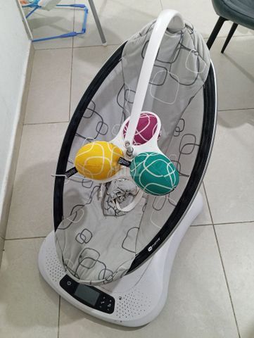 נדנדה לתינוק