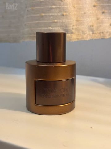בושם Tom Ford Oud Minerale