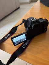 מצלמת canon 250 D