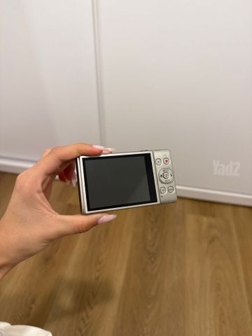 Canon IXY 650