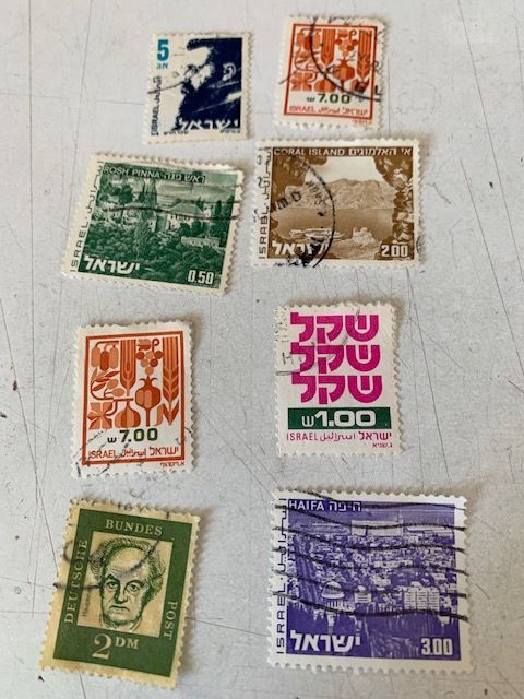 בולים