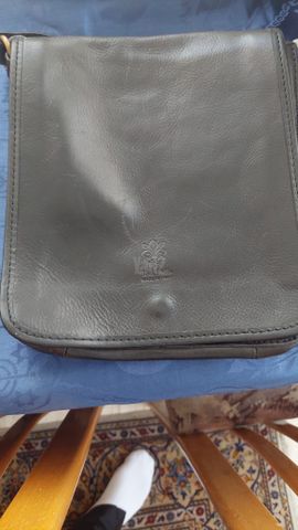 תיק צד לגבר
