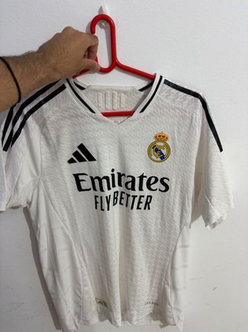 Real madrid jersery 25’ season