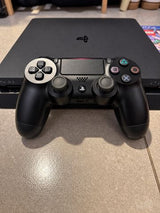 PlayStation 4 Slim בנפח 1TB