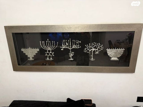 ‏פסל חנוכיות ענתיקה