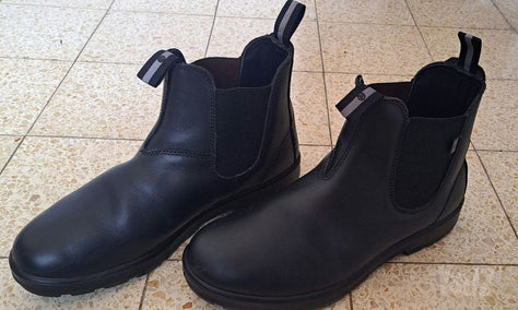 נעלי בלנסטון
