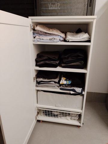 ארון בגדים