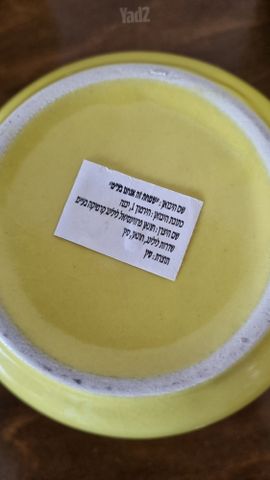 ספלים גדולים.