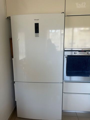 מקרר De’Longhiy No Frost 571L